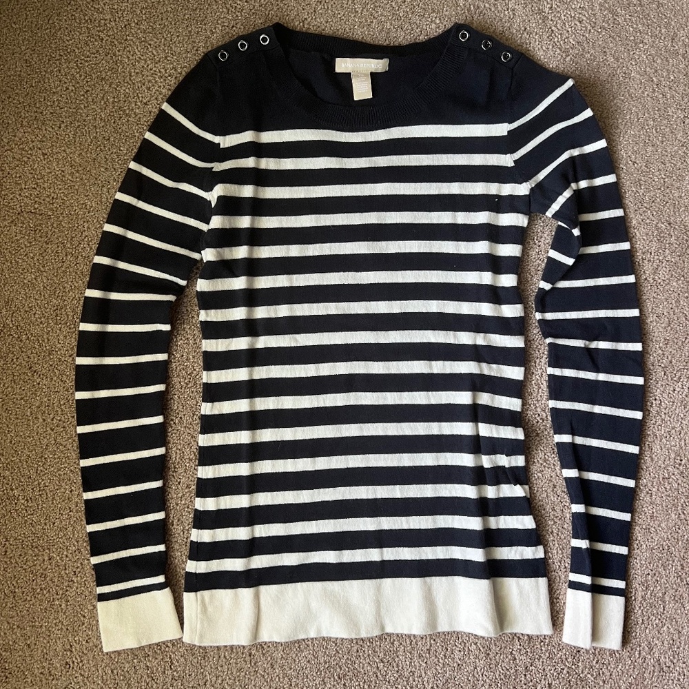 Great Condition Banana Republic Navy/Cream Striped Sweater Size XS